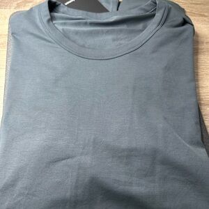 Men's Gray Shirt Lululemon Large NWT